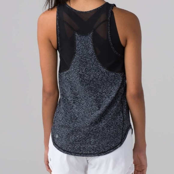 Lululemon Sculpt Tank II - Picture 2 of 9